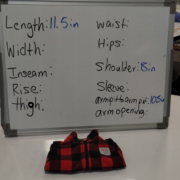 Carter’s Infant Baby Red & Black Buffalo Checkered  Plaid Fleece Zip Up Vest 6M - Picture 10 of 10